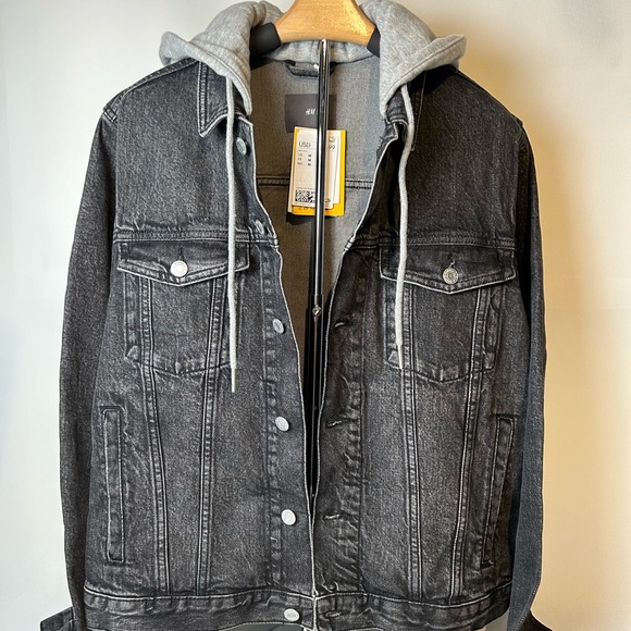 H&M Slim Fit Men’s Hooded Denim Jacket - Picture 3 of 6